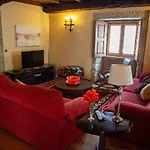 Casa Do Telhado Otel Guimarães