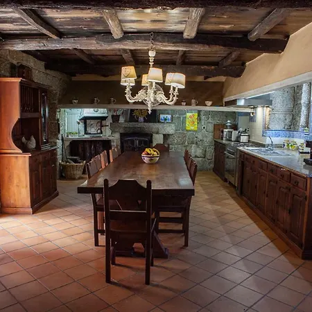 Casa Do Telhado * Guimarães