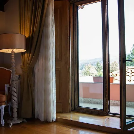 Casa Do Telhado غيمارايش