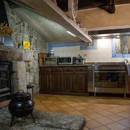 Casa Do Telhado * Guimarães