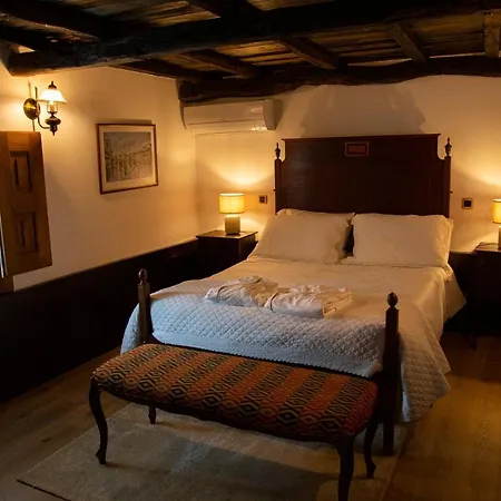 Casa Do Telhado Hotel