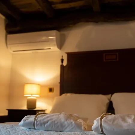 Casa Do Telhado Hotel