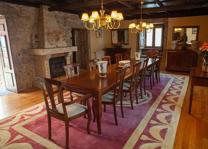 Casa Do Telhado ギマランイス