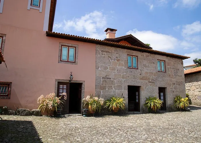 Otel Casa Do Telhado *